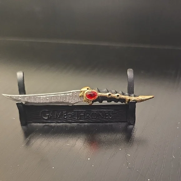 Game of Thrones Catspaw Collectible Dagger - Picture 6 of 6